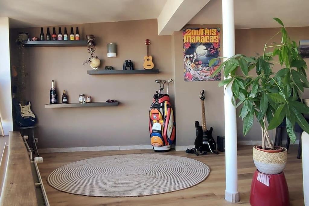 Duplex Atypique Dans La Cite Medievale 랑 외부 사진